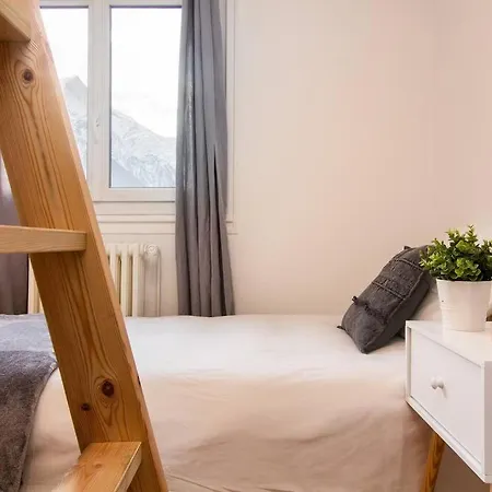 아파트 Cosy 2 Bedroom Super Central In